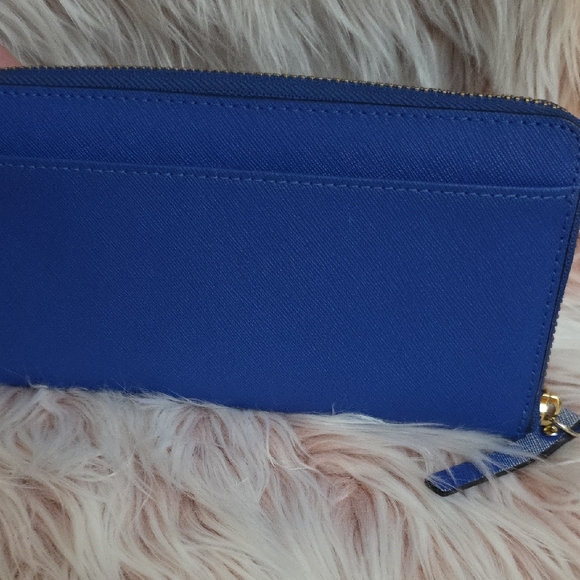 Kate Spade Blue Wallets Classic Design - Picture 8 of 10